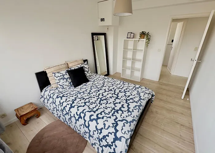 Charming Two Bedroom Flat - Nato - Brussels