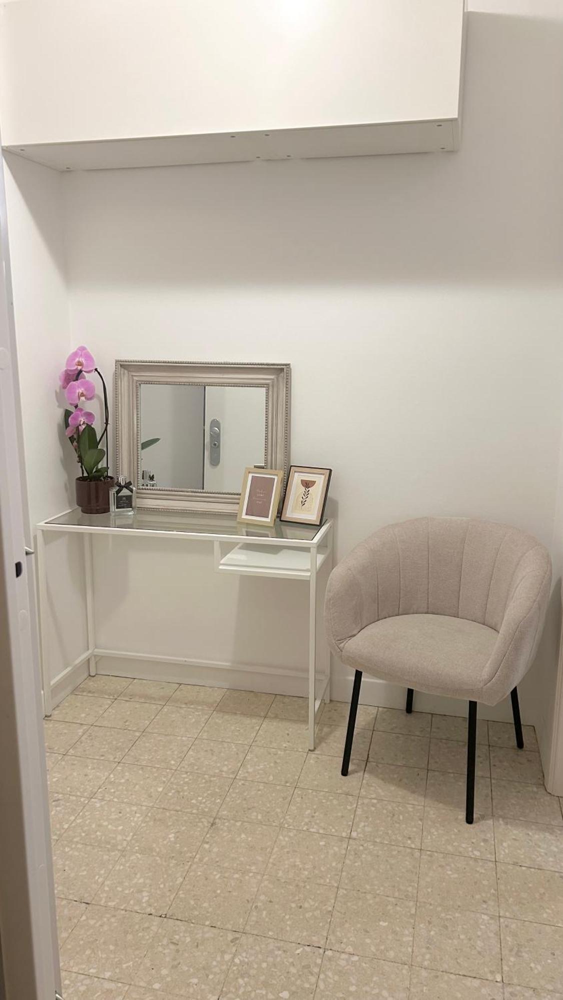 Charming Two Bedroom Flat - Nato - Apartamento