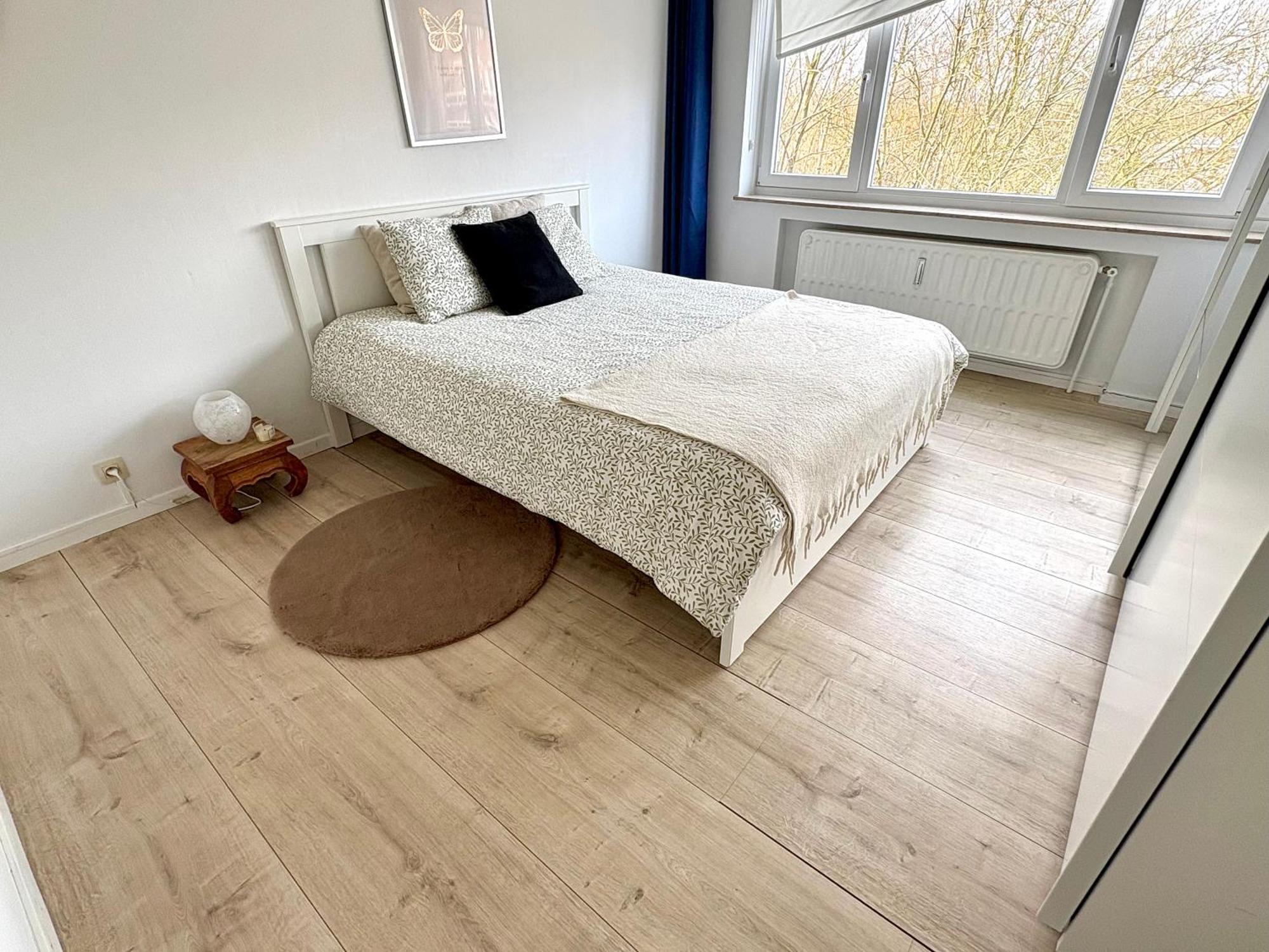 Apartamento Charming Two Bedroom Flat - Nato - *